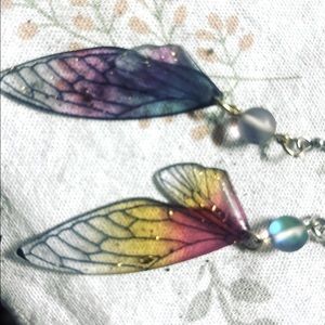 Hi! I’m a local artist in Hendersonville/Asheville NC. Please check out my items